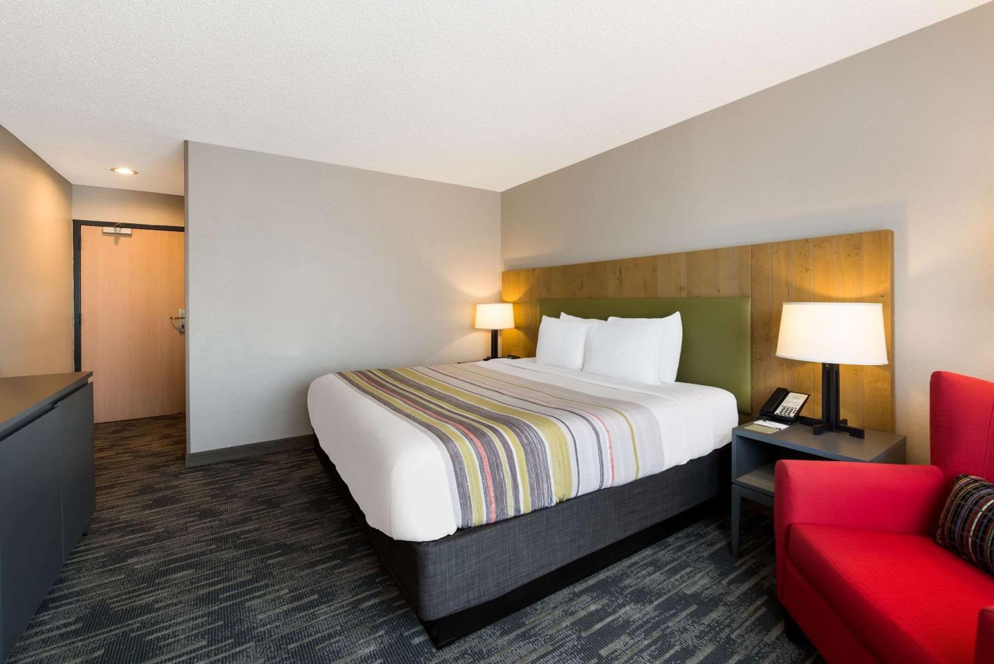 Country Inn & Suites By Radisson, Wichita East, Ks מראה חיצוני תמונה
