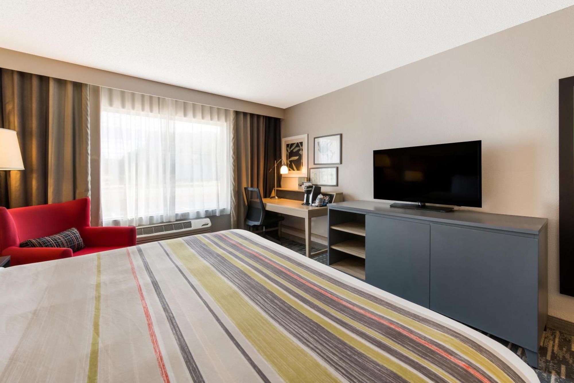 Country Inn & Suites By Radisson, Wichita East, Ks מראה חיצוני תמונה