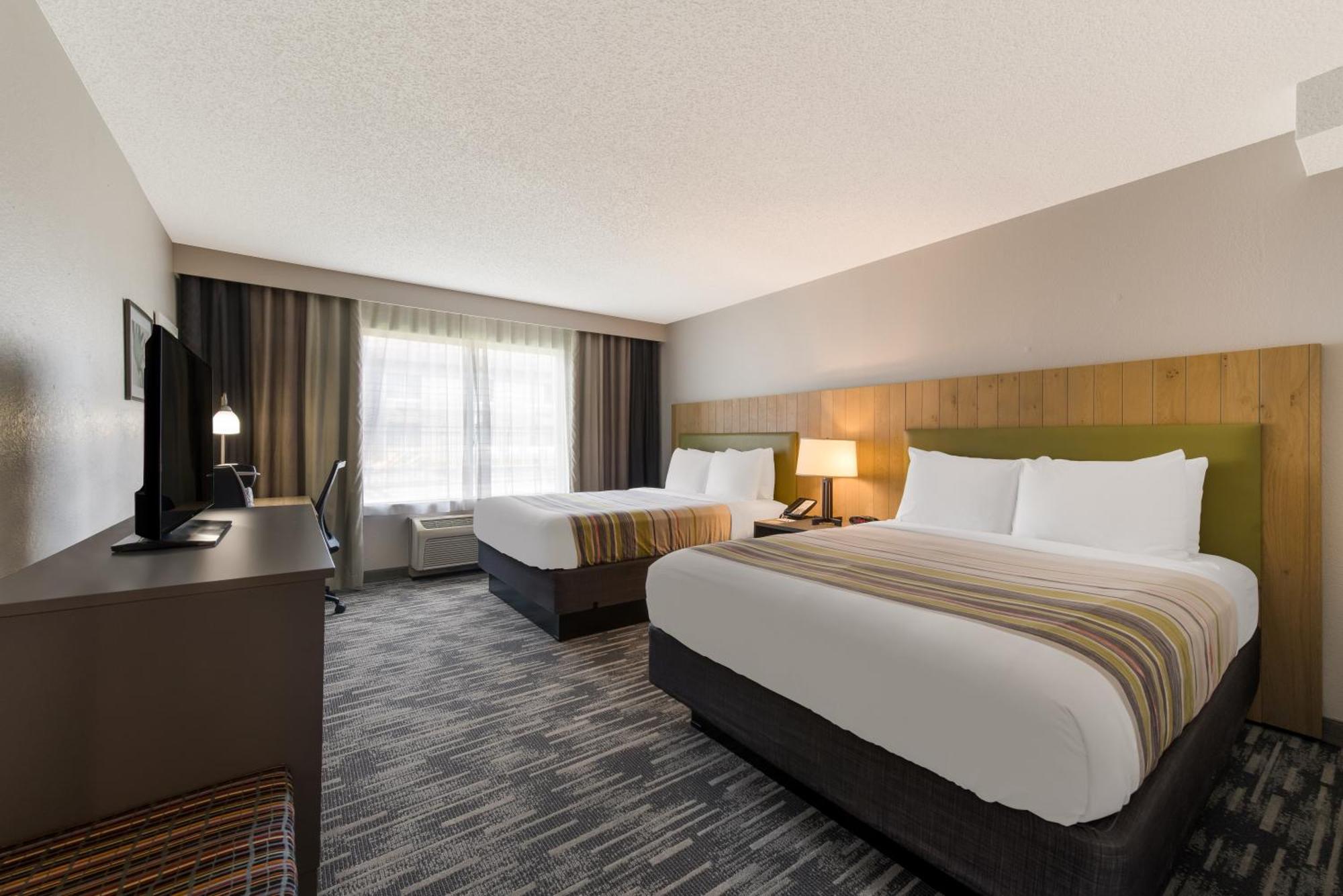 Country Inn & Suites By Radisson, Wichita East, Ks מראה חיצוני תמונה