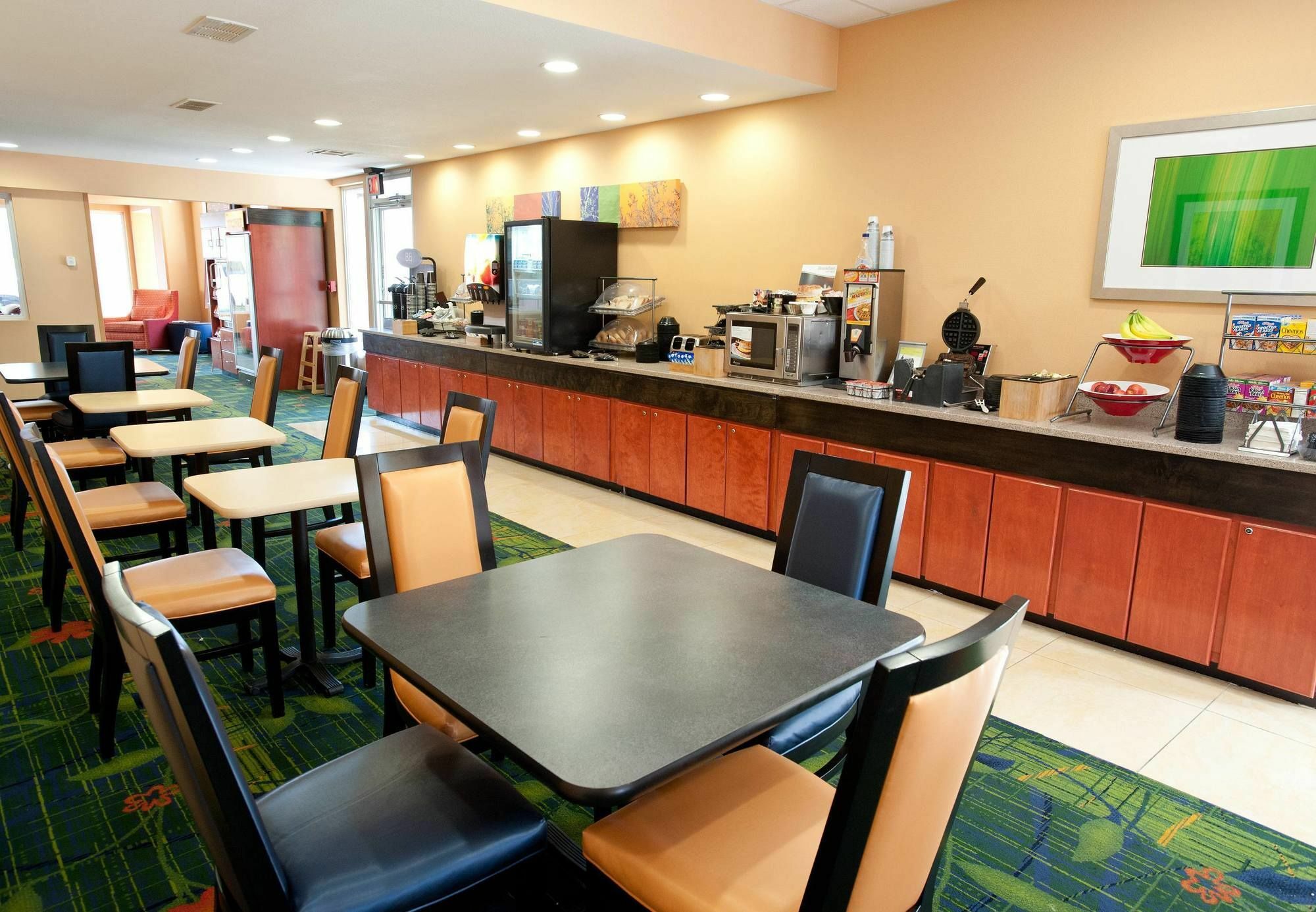 Country Inn & Suites By Radisson, Wichita East, Ks מראה חיצוני תמונה