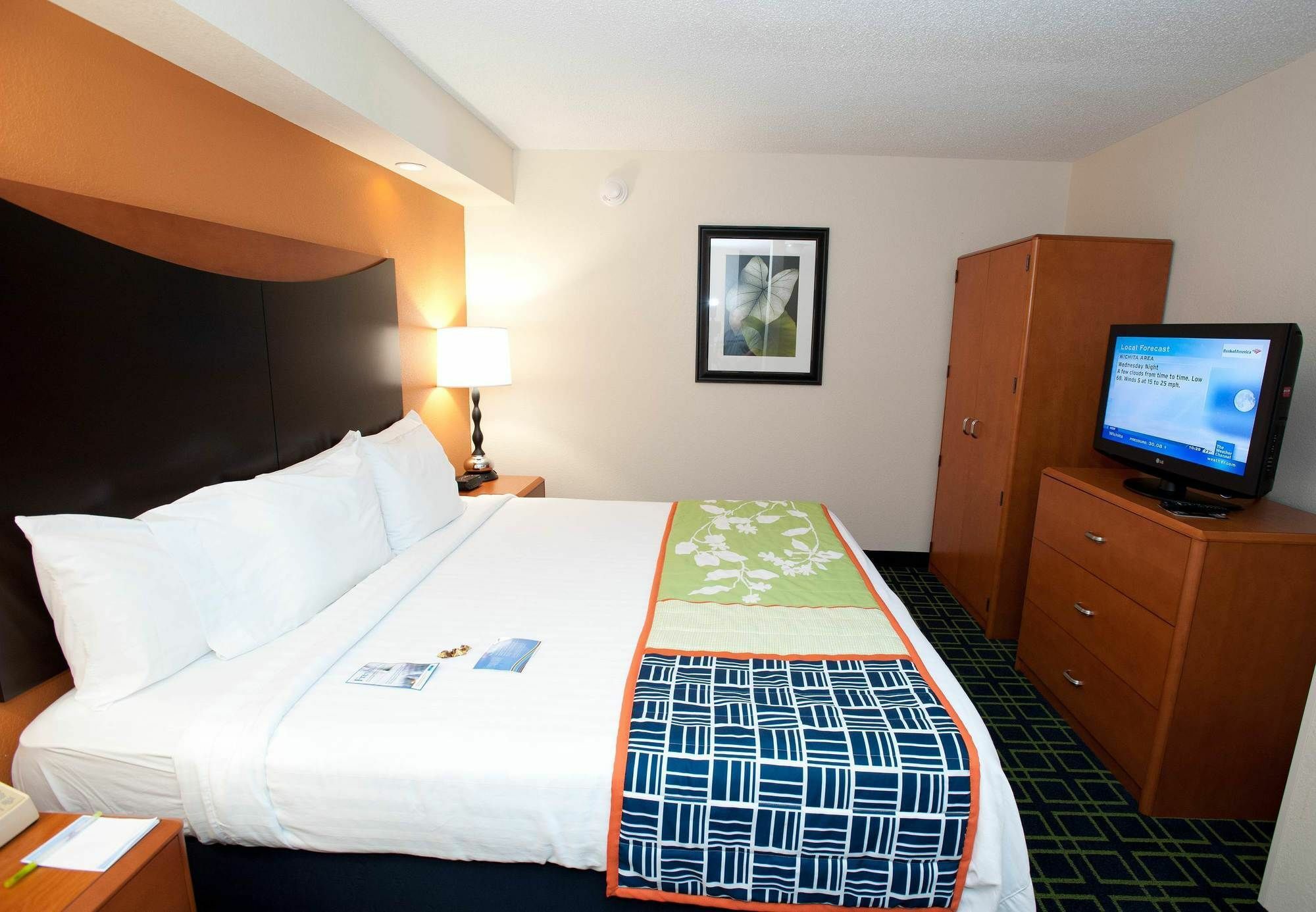 Country Inn & Suites By Radisson, Wichita East, Ks מראה חיצוני תמונה